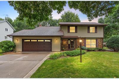 6957 Innsdale Ave Court S, Cottage Grove, MN 55016 - Photo 1