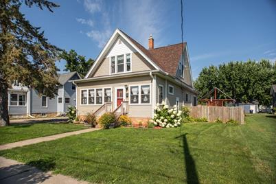 612 W Lyon Avenue, Lake City, MN 55041 - Photo 1