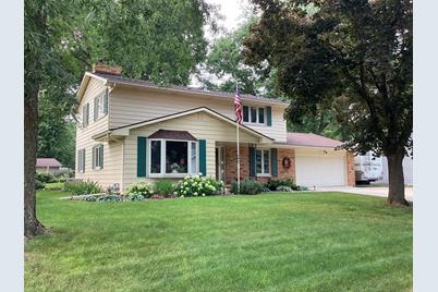 308 Ridge Road, Albert Lea, MN 56007 - Photo 1