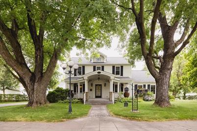 333 2nd Avenue NE, Perham, MN 56573 - Photo 1