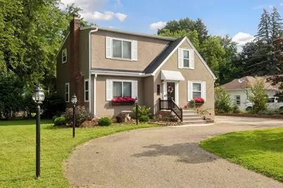 795 County Road B W, Roseville, MN 55113 - Photo 1