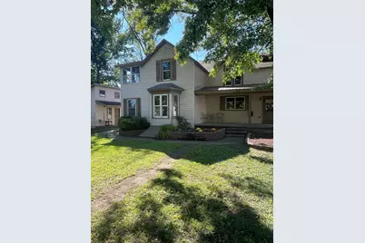 304 N 7th Street, Saint Peter, MN 56082 - Photo 1