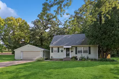 728 Ashland Avenue, Saint Paul Park, MN 55071 - Photo 1