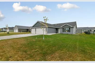 1117 11th Avenue SE, Waseca, MN 56093 - Photo 1