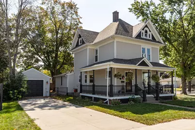 519 W Lyon Avenue, Lake City, MN 55041 - Photo 1