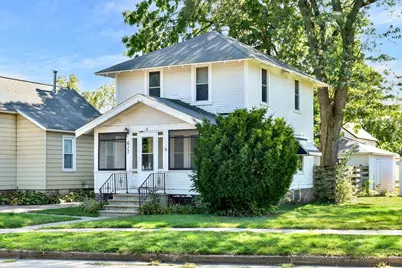 617 W Wabasha Street, Winona, MN 55987 - Photo 1