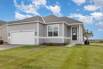 9047 62nd Street S, Cottage Grove, MN 55016 - Photo 1