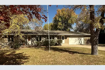 716 Nissen Street, Alexandria, MN 56308 - Photo 1