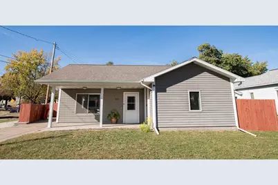 321 S Baker Street, Winona, MN 55987 - Photo 1