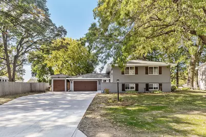 2180 Lamplight Drive, Woodbury, MN 55125 - Photo 1