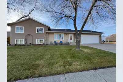 400 E Lyon Street, Marshall, MN 56258 - Photo 1