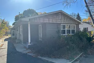 1031 Willmar Ave SW, Willmar, MN 56201 - Photo 1