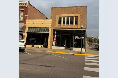 8 N Marshall Avenue, Springfield, MN 56087 - Photo 1