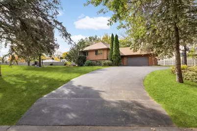 436 Wheelock Parkway E, Saint Paul, MN 55130 - Photo 1