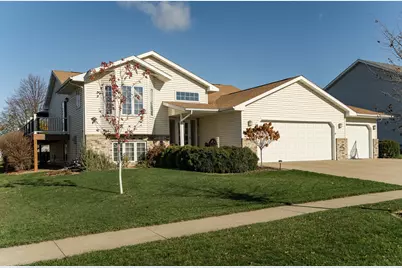 807 Johns Lane SE, Stewartville, MN 55976 - Photo 1