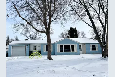 217 8th Avenue SE, Elbow Lake, MN 56531 - Photo 1