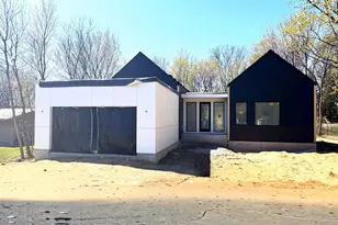 2735 Pilgrim Ln N, Plymouth, MN 55441 - Photo 1