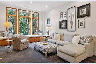 705 Oakland Avenue, Saint Paul, MN 55102 - Photo 1