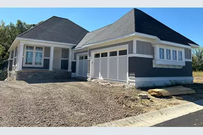 1540 Avienda Lane, Chanhassen, MN 55317 - Photo 1