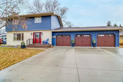 3268 Longfellow Road N, Fargo, ND 58102 - Photo 1