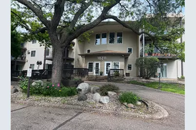 10211 Cedar Lake Road #102, Minnetonka, MN 55305 - Photo 1
