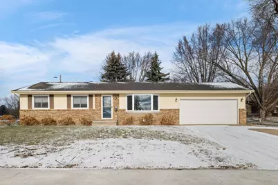 707 3rd Street NE, New Prague, MN 56071 - Photo 1