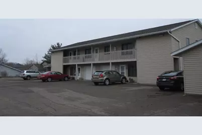 1380 Heritage Drive #19, New Richmond, WI 54017 - Photo 1