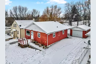 607 N Front Street, Crookston, MN 56716 - Photo 1