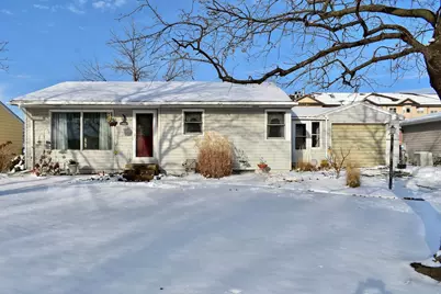 1462 Park Lane, Winona, MN 55987 - Photo 1