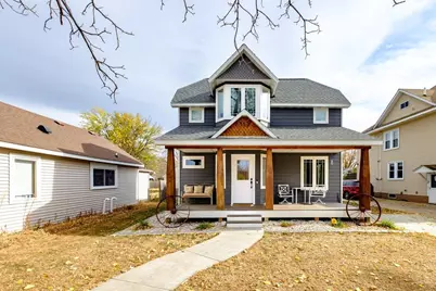 123 S Chestnut Street, Belle Plaine, MN 56011 - Photo 1