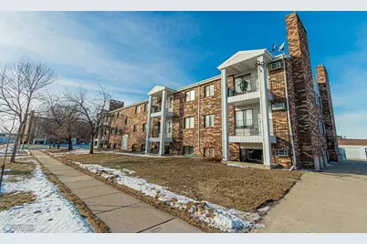 331 Prairiewood Circle S #101, Fargo,  58103 - Photo 1
