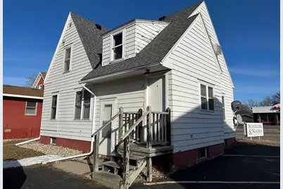 704 1st Street S, Willmar, MN 56201 - Photo 1