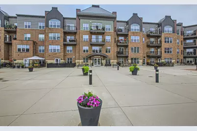 1800 Graham Avenue #415, Saint Paul, MN 55116 - Photo 1