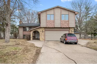 2912 80th Circle N, Brooklyn Park, MN 55444 - Photo 1