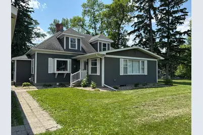 1510 Cartway Drive, Thief River Falls, MN 56701 - Photo 1