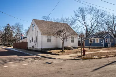 1024 Center Street, North Mankato, MN 56003 - Photo 1