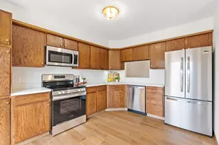 10 94th Cir NW, Coon Rapids, MN 55448 - Photo 1