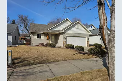 1905 W Oakes Drive, Saint Cloud, MN 56303 - Photo 1