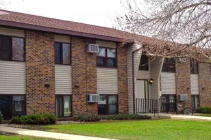 200 10th Ave SE, Fairfax, MN 55332 - Photo 1