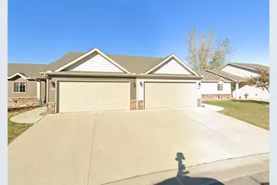 621 Cottonwood Avenue, Litchfield, MN 55355 - Photo 1