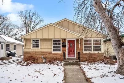 1539 Cumberland Street, Saint Paul, MN 55117 - Photo 1