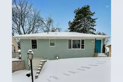 715 20th Avenue N, South Saint Paul, MN 55075 - Photo 1