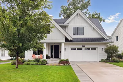 630 Gardner Street E, Wayzata, MN 55391 - Photo 1