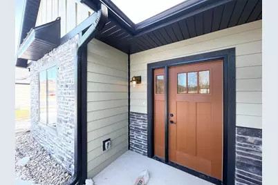 701 Trifecta Avenue, La Crescent, MN 55947 - Photo 1