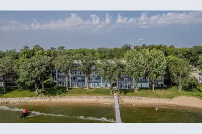 315 Park Lake Boulevard #414, Detroit Lakes, MN 56501 - Photo 1