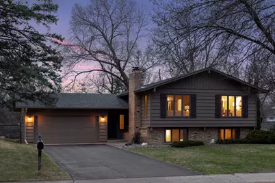 6520 Ridgeview Drive, Edina, MN 55439 - Photo 1