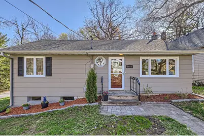 1918 Mahtomedi Avenue, Mahtomedi, MN 55115 - Photo 1