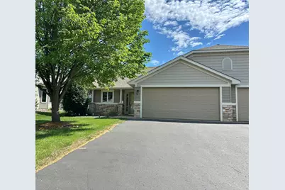 546 Williamsburg Place, New Richmond, WI 54017 - Photo 1