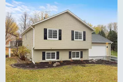 1495 Meadow Lane, Chaska, MN 55318 - Photo 1