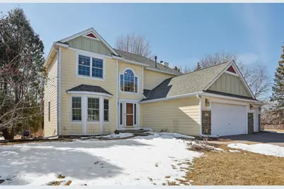 8516 Campbell Avenue, Inver Grove Heights, MN 55076 - Photo 1